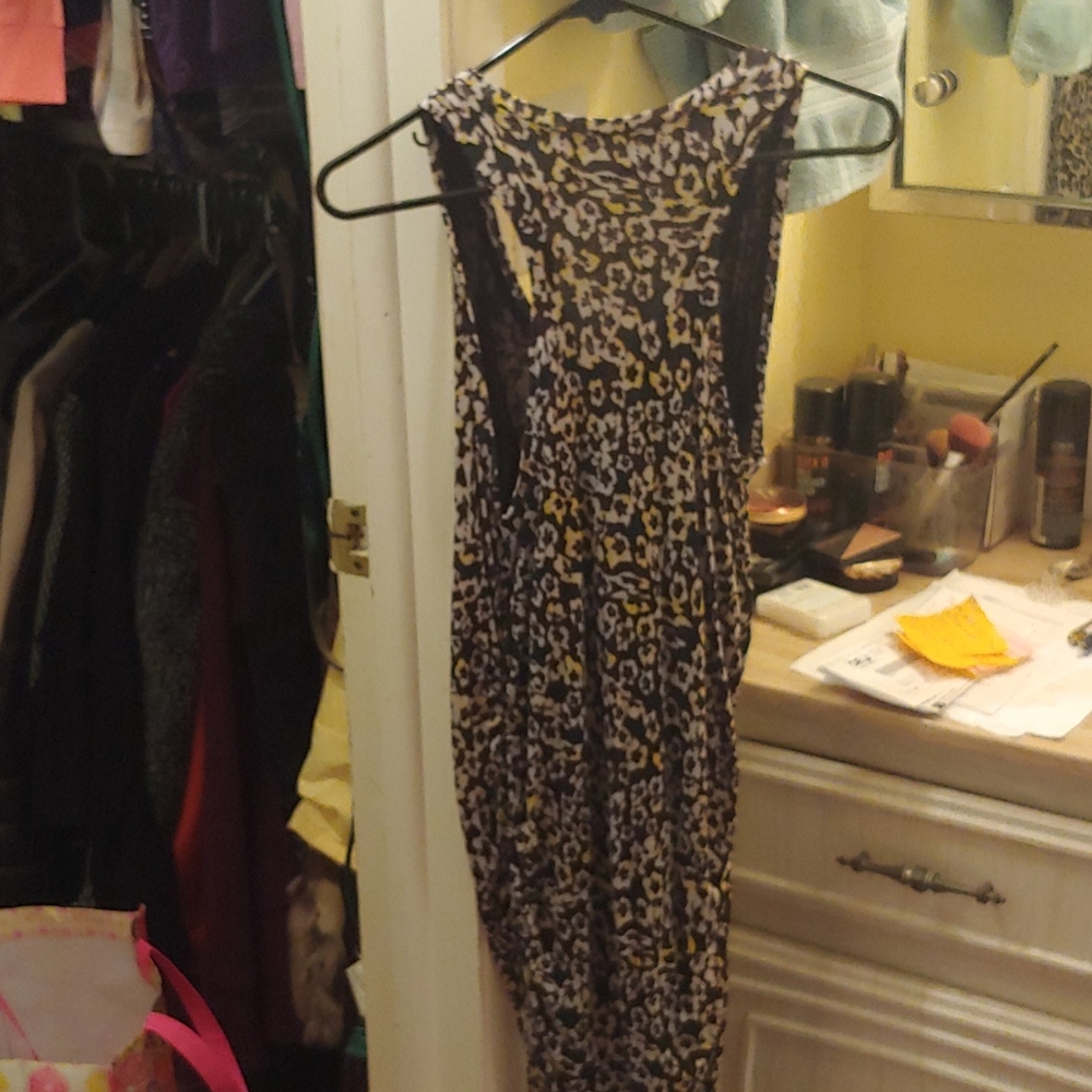 Dress - Picture 3 of 4